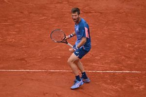 moutet wawrinka roland garros
