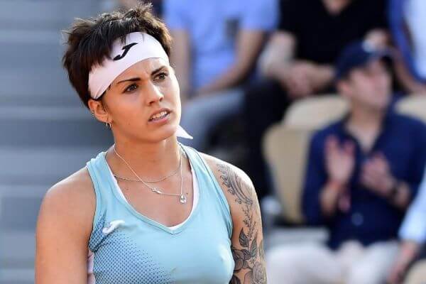Bolsova dice adiós en Roland Garros