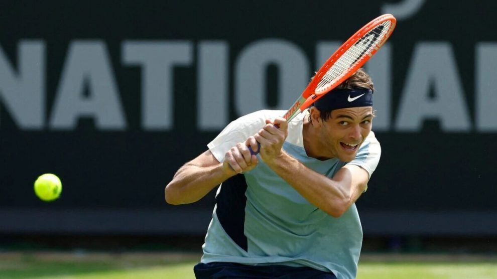 Fritz De Miñaur Eastbourne