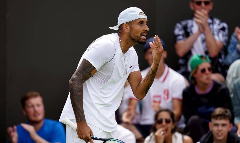 kyrgios alguien insultó público