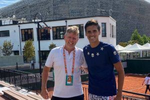 Coria deja Schneiter entrenador