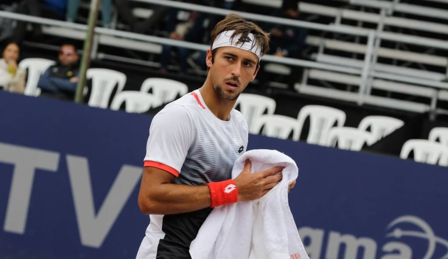 Etcheverry se despide en Tel Aviv ante Safiullin
