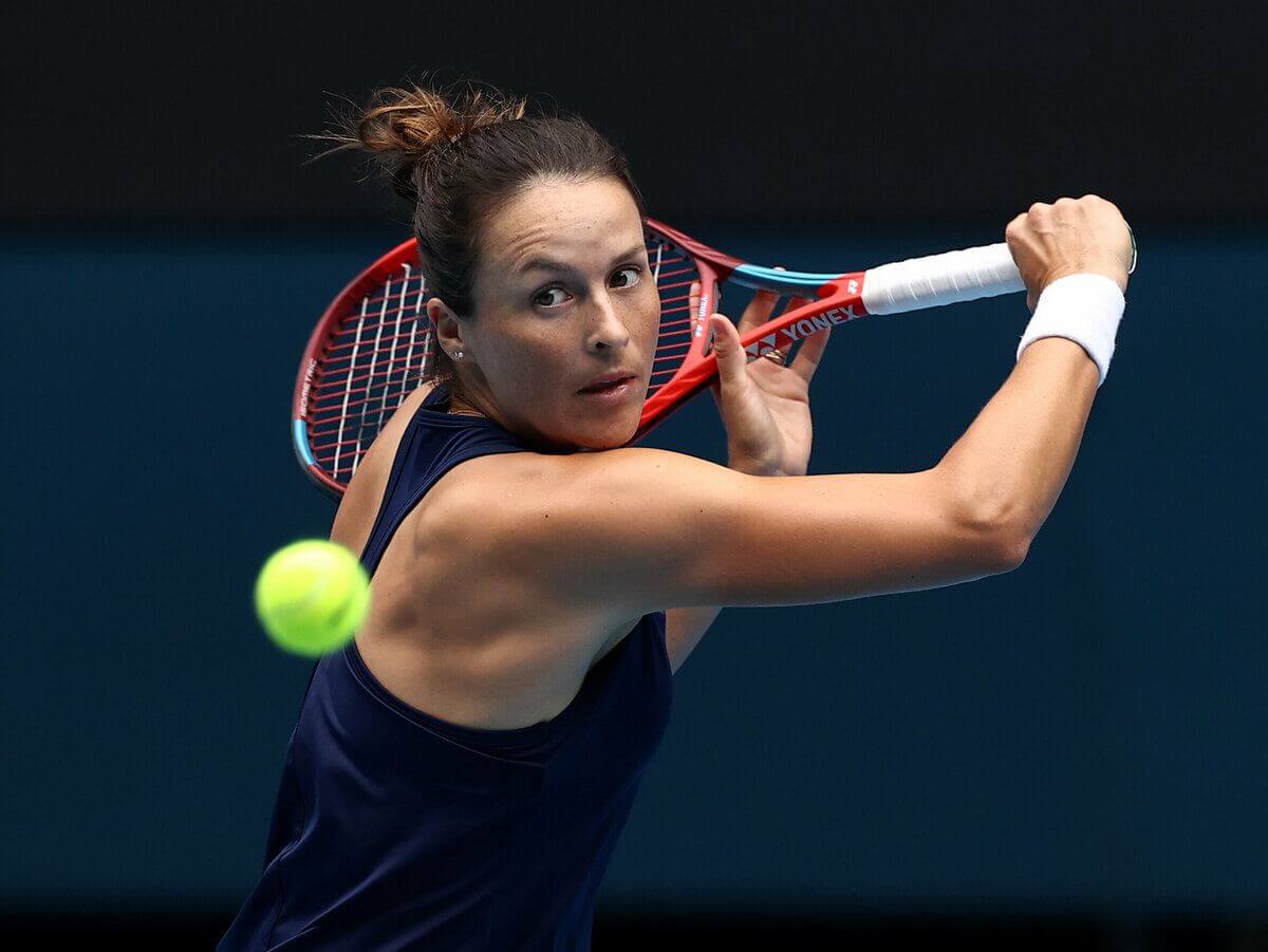 Maria despide a Bouchard en Seúl