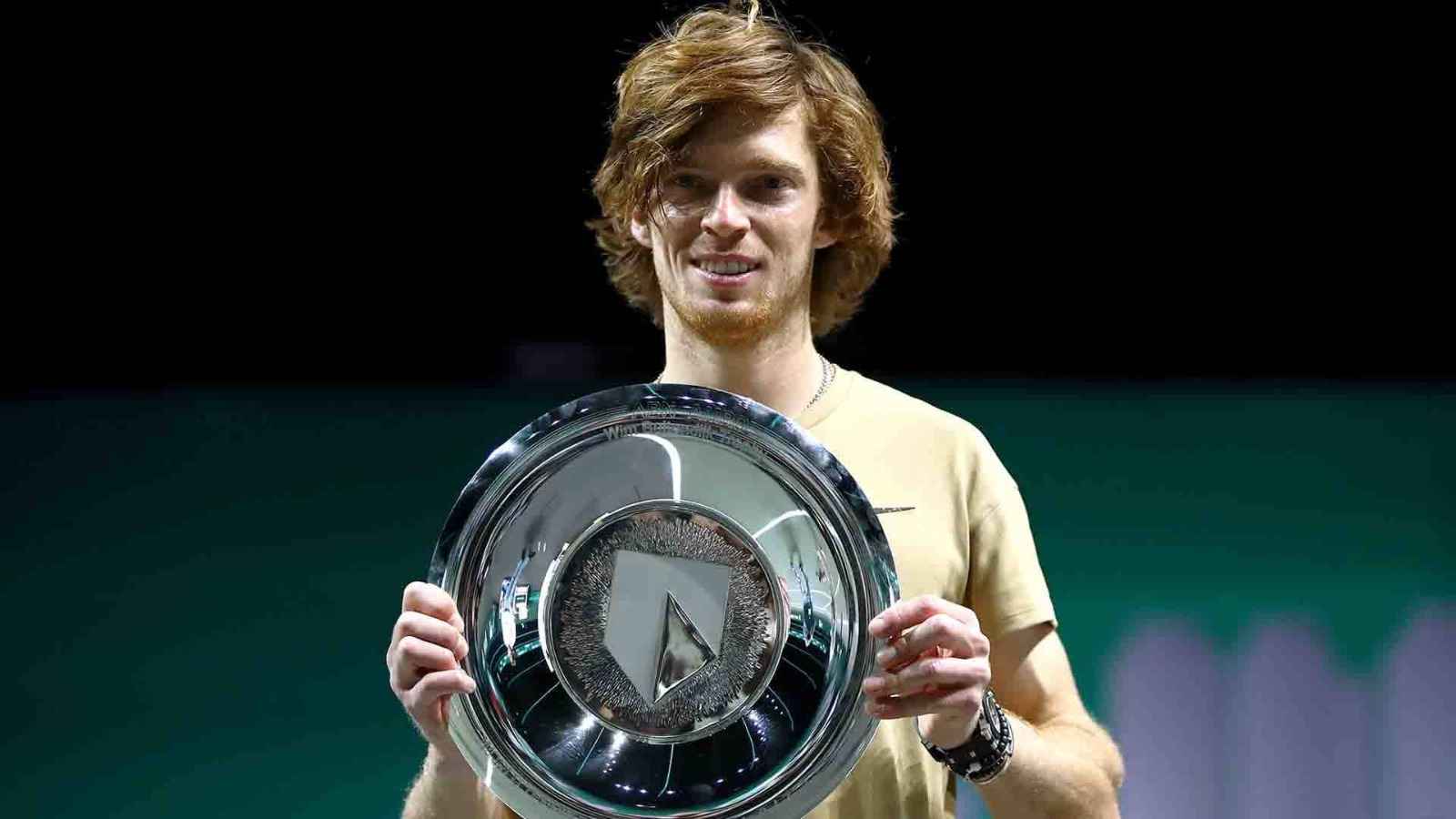 rublev títulos pista indoor