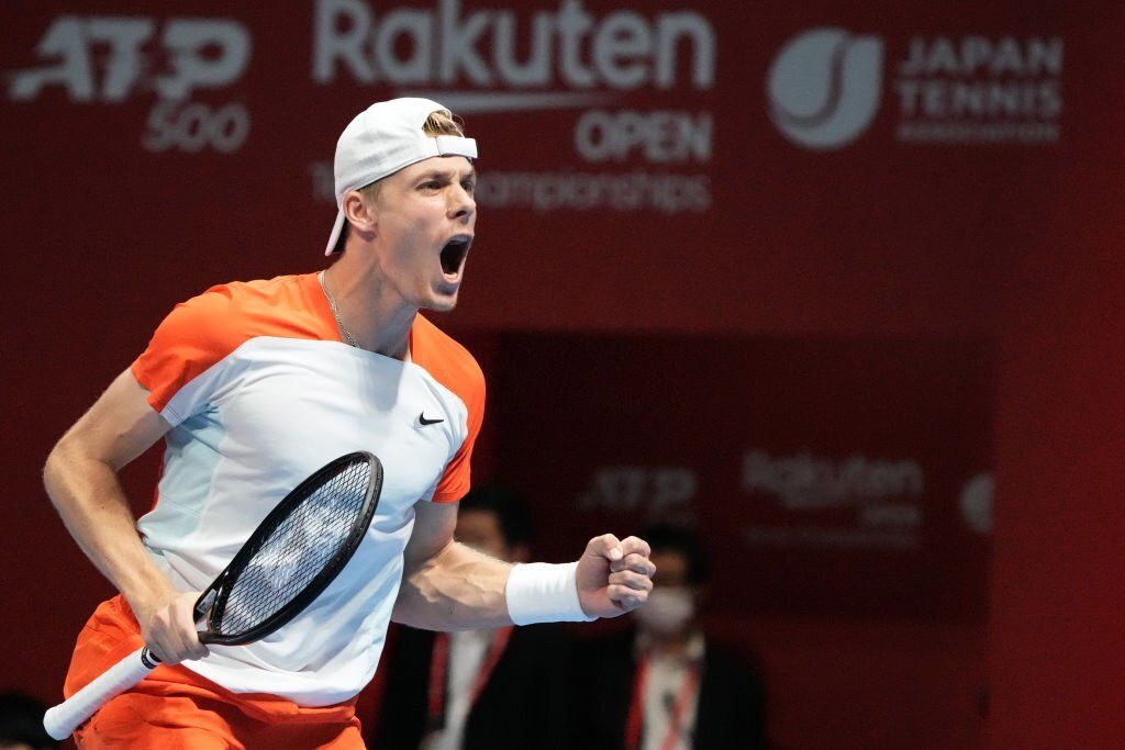 Shapovalov bate a Coric en el ATP Tokio