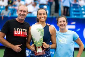 caroline garcia separa entrenador