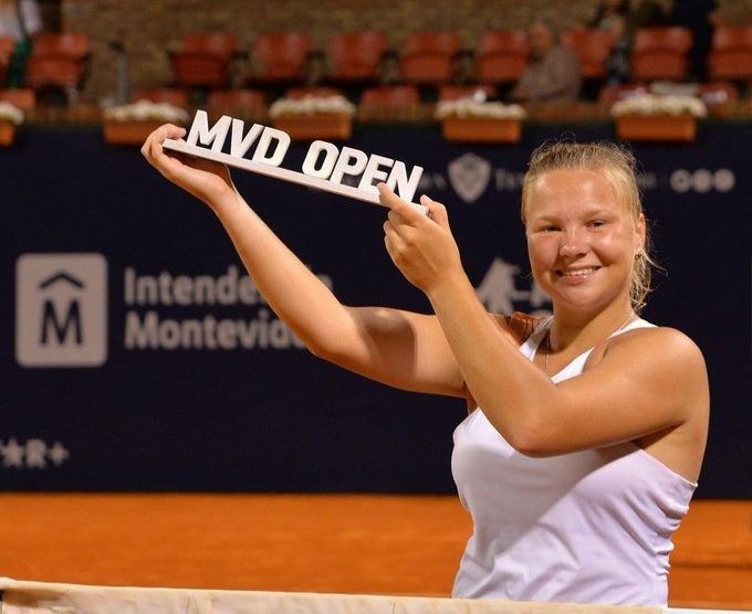 Shnaider Jeanjean WTA Montevideo