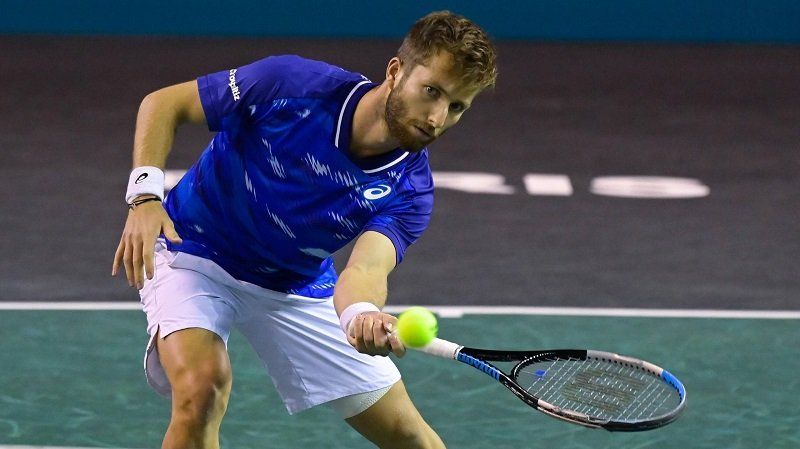 Moutet despide a Norrie en París Bercy
