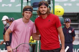 televisión horario nitto atp finals rublev tsitsipas