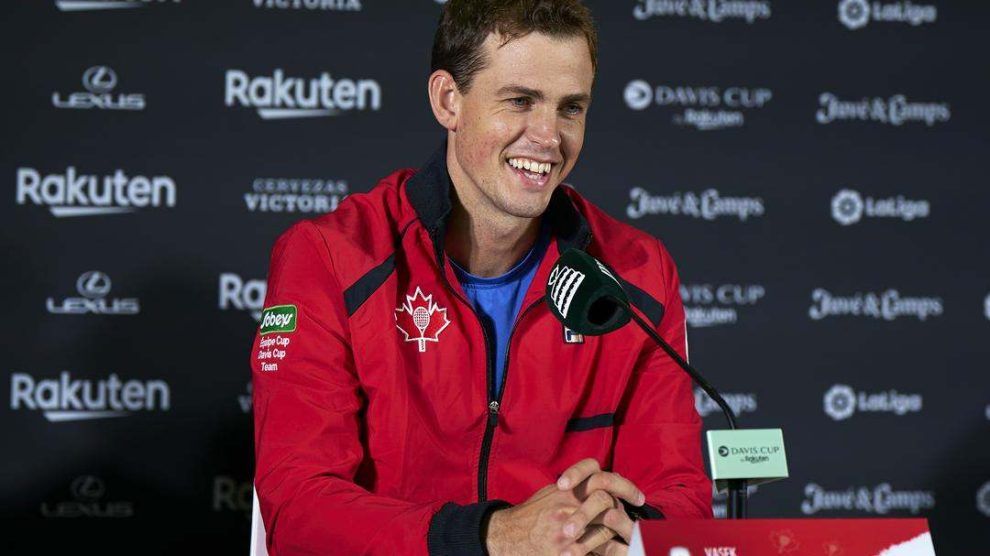 malek jaziri entrenador pospisil