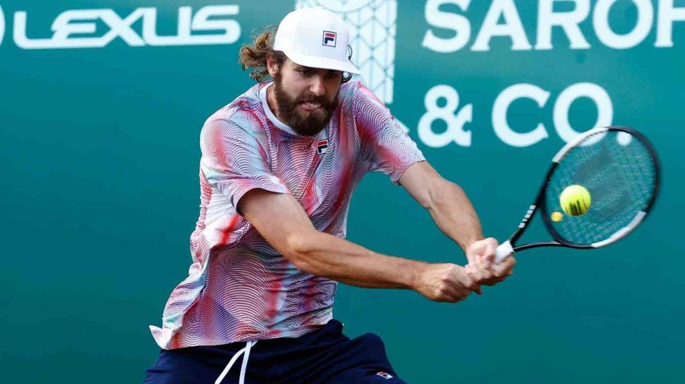 Opelka carga contra Verdasco