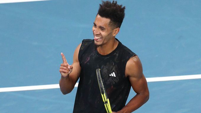 Mmoh deja fuera a Zverev del Open de Australia