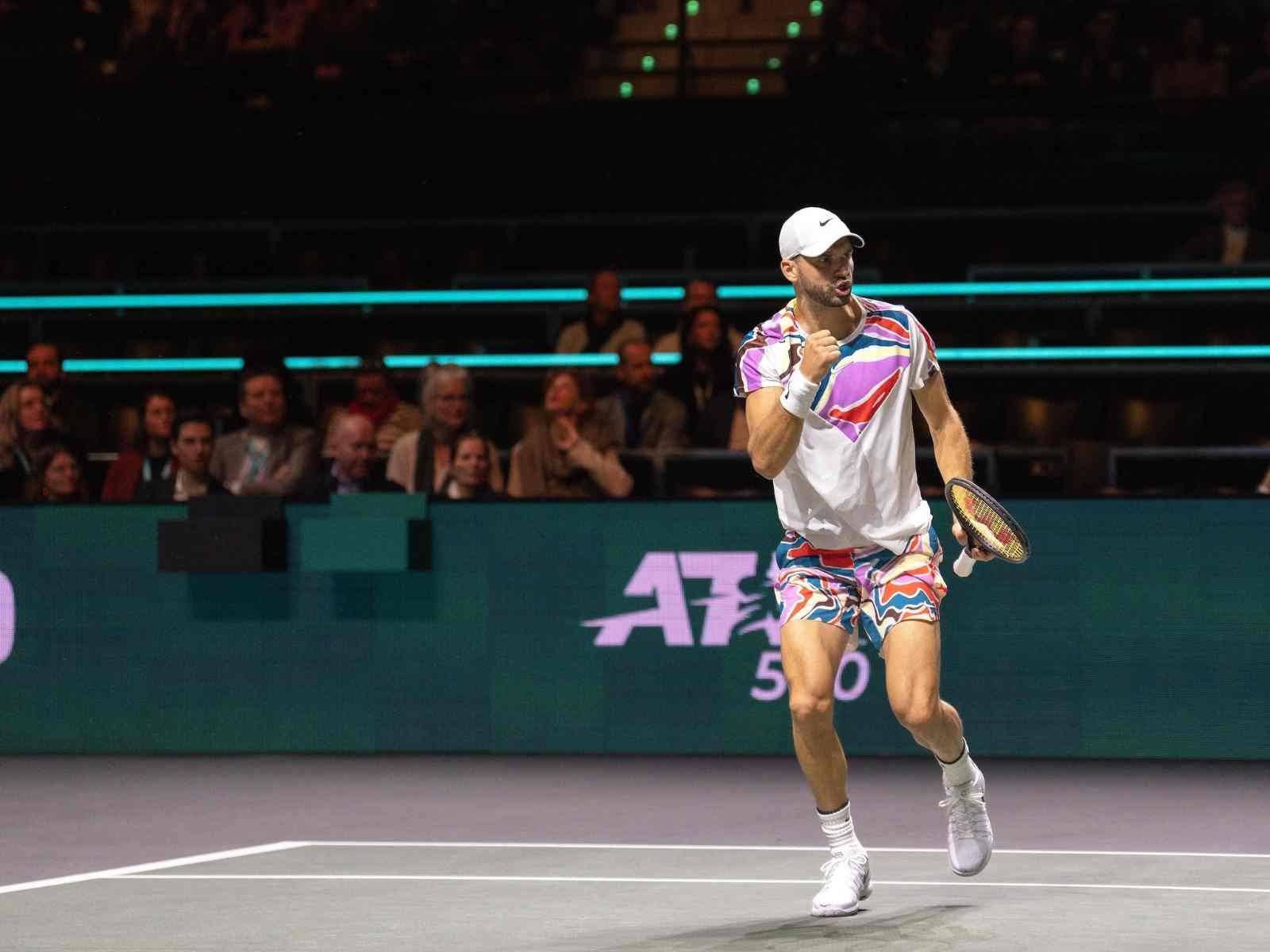 Dimitrov ya es semifinalista en Rotterdam