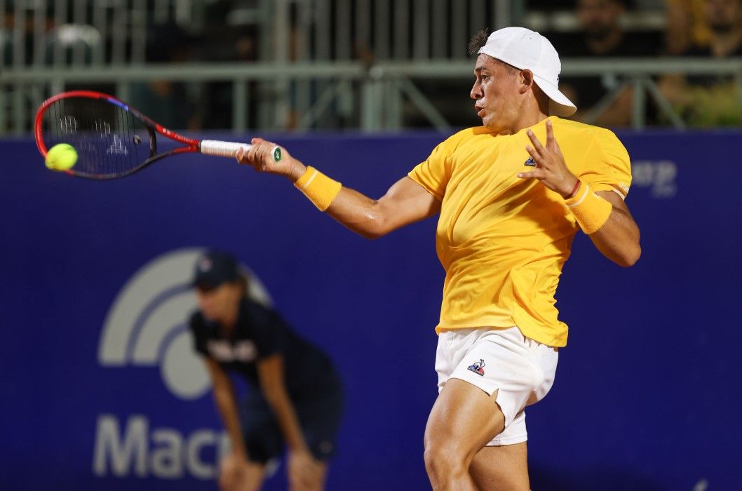 Báez” Jugar con el público que te alienta es increíble”