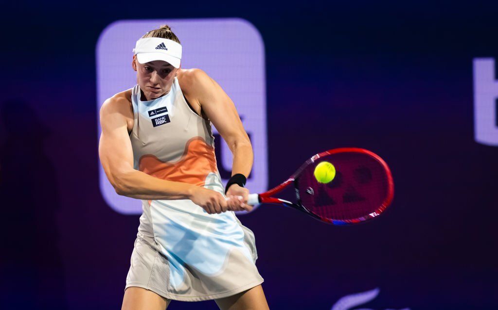 Rybakina remonta un partidazo ante Badosa en Miami Open