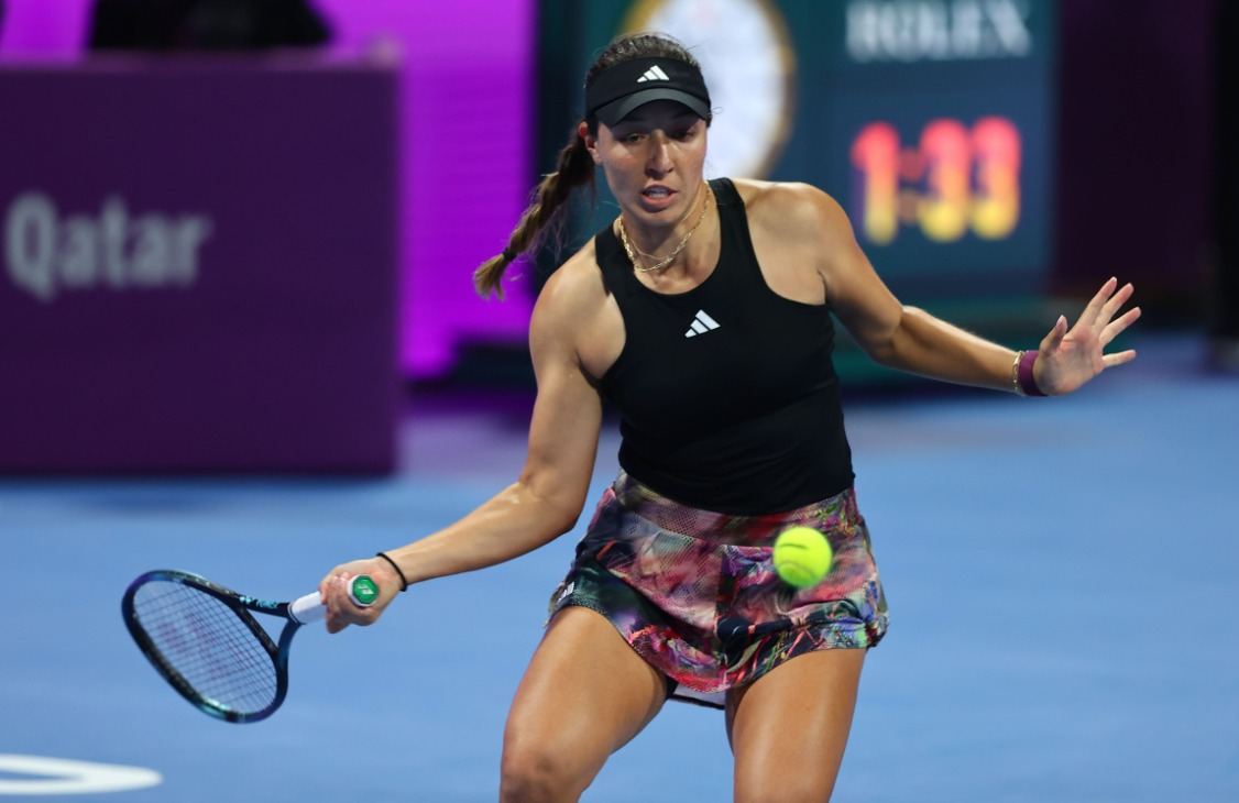 Pegula sufre pero avanza en Indian Wells