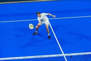 paquito navarro más cómodo jugando revés