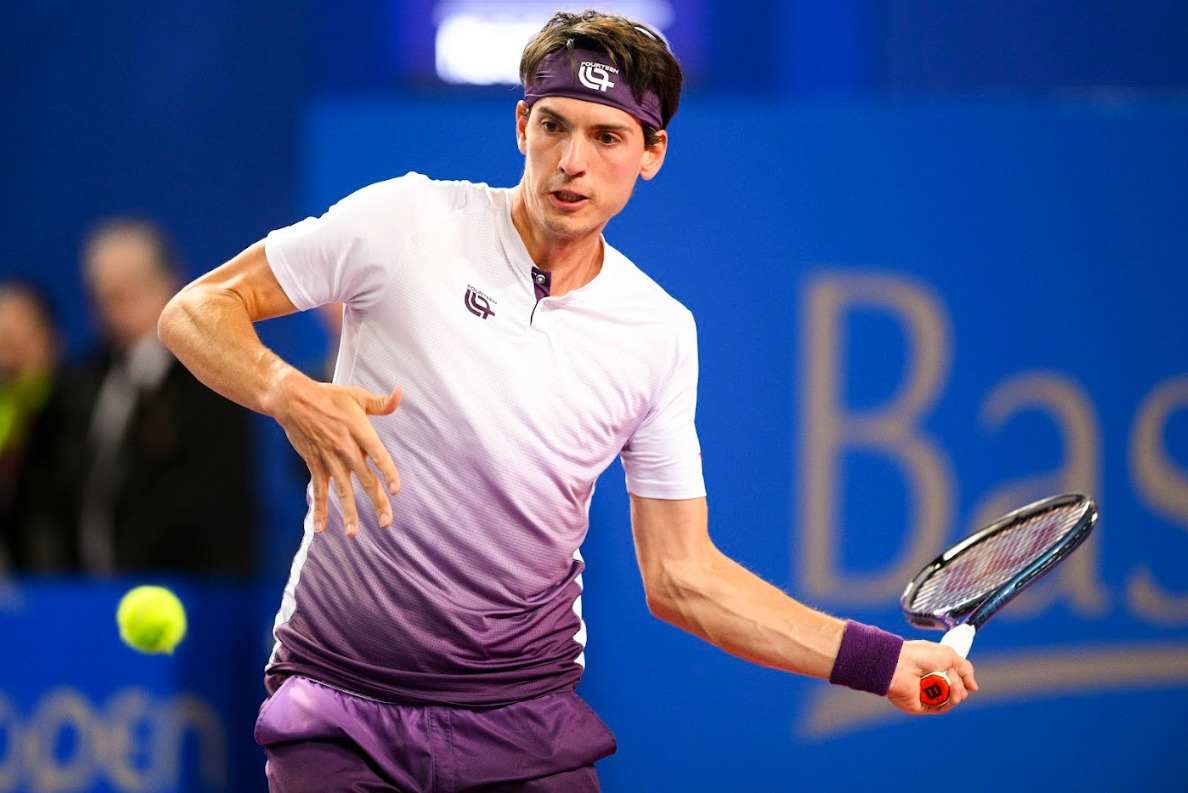 Huesler vence a Ramos en su debut en Miami