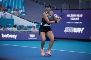 pegula dura batalla potapova