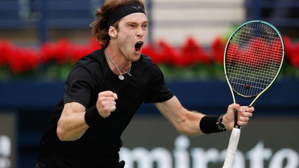 televisión horario atp dubai medvedev rublev