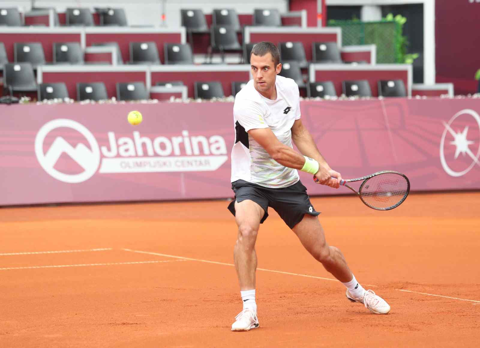 Djere supera a Coric en el ATP de Banja Luka