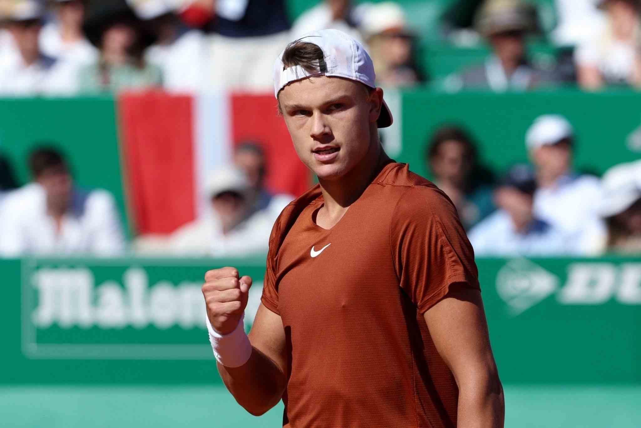 Rune sorprende a Sinner y avanza a la final del ATP de Montecarlo