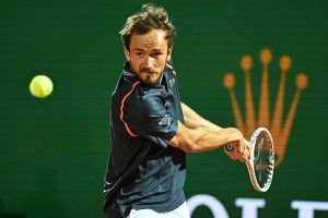 Medvedev baja atp barcelona