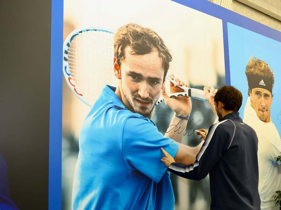 Los tenistas rusos y bielorrusos podrán disputar Wimbledon