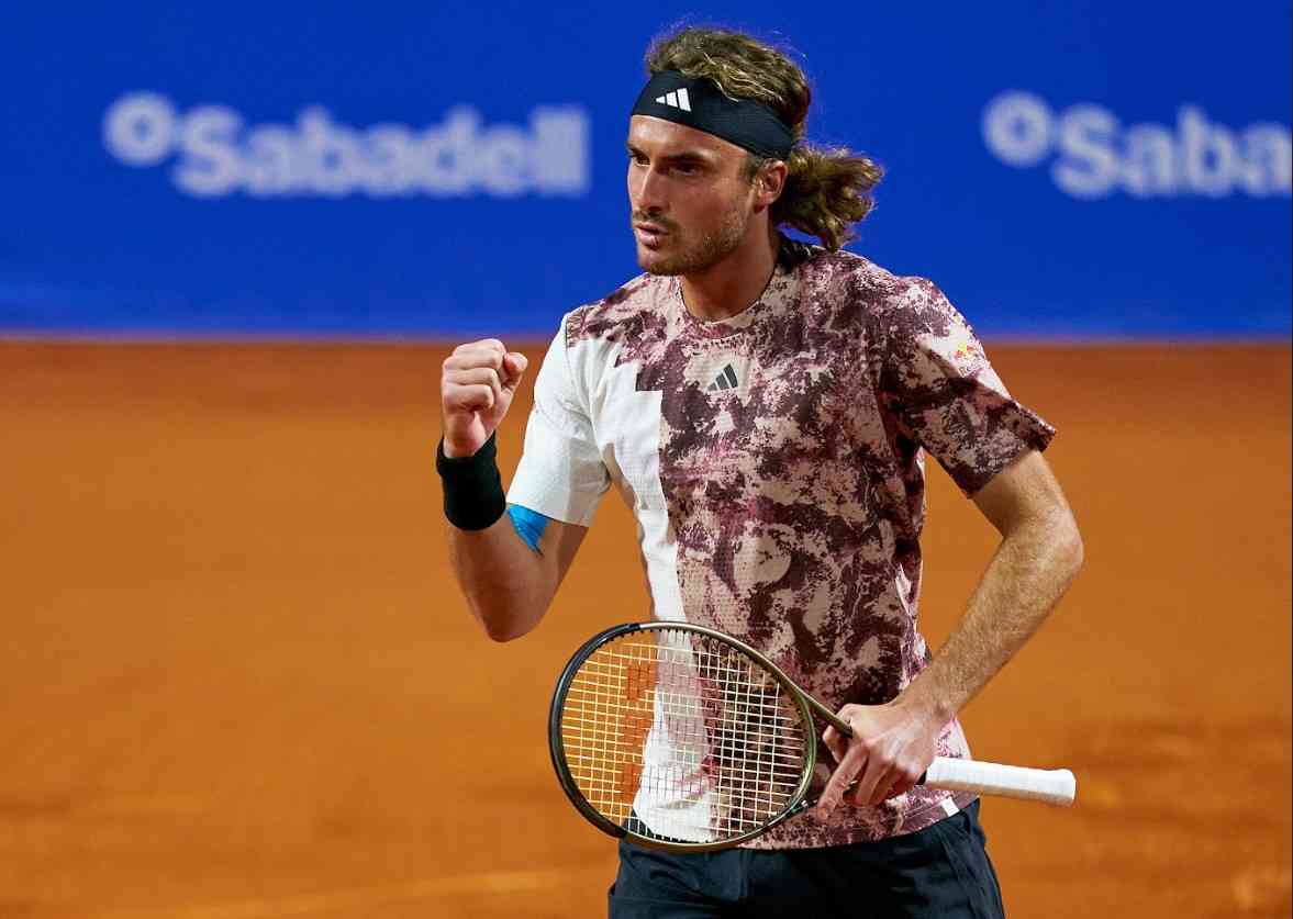 Tsitsipas mantiene estabilidad ante Shapovalov