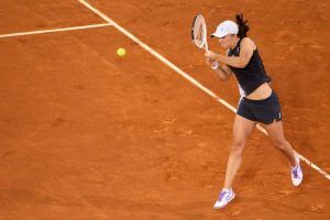 swiatek primeros partidos complicados