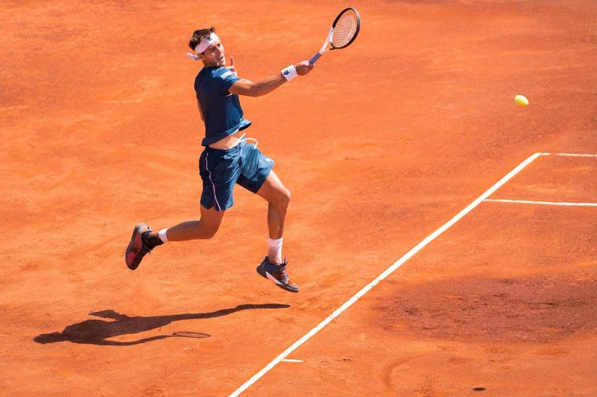 Etcheverry arrolla a Purcell en el ATP Houston