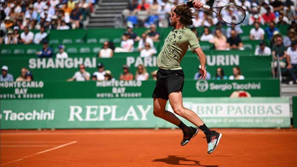Tsitsipas ganar tres títulos