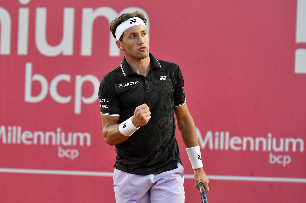 Ruud vence a Báez para ser semifinalista en Estoril