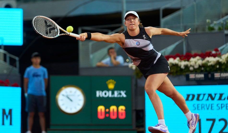 Swiatek Alexandrova WTA Madrid