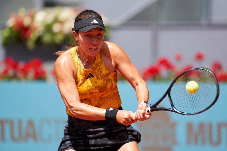 Pegula sella su pase de ronda frente Collins en Roland Garros