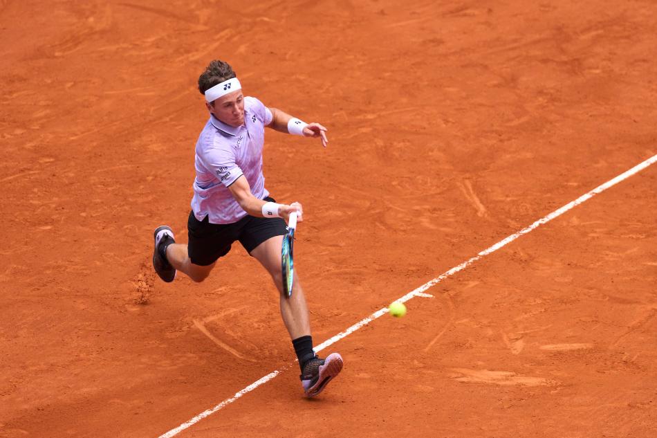 Ruud muestra su autoridad para ser semifinalista en Roma
