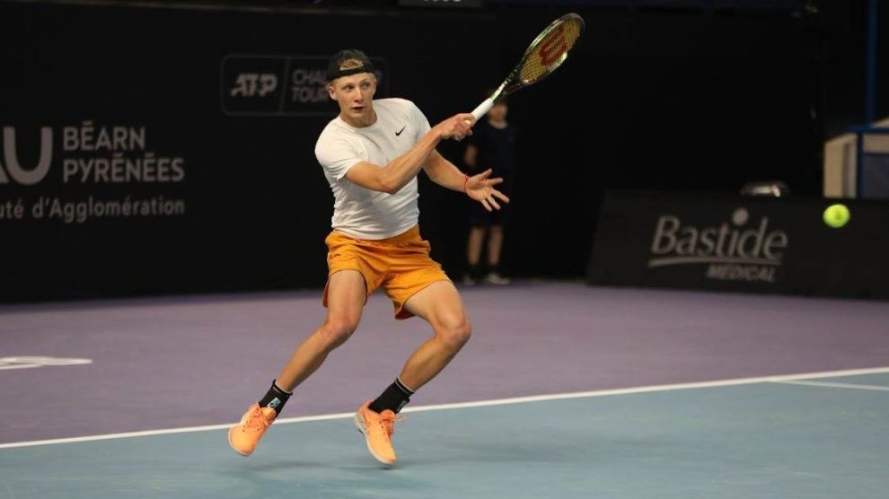 Lajal Zhukayev Challenger Little