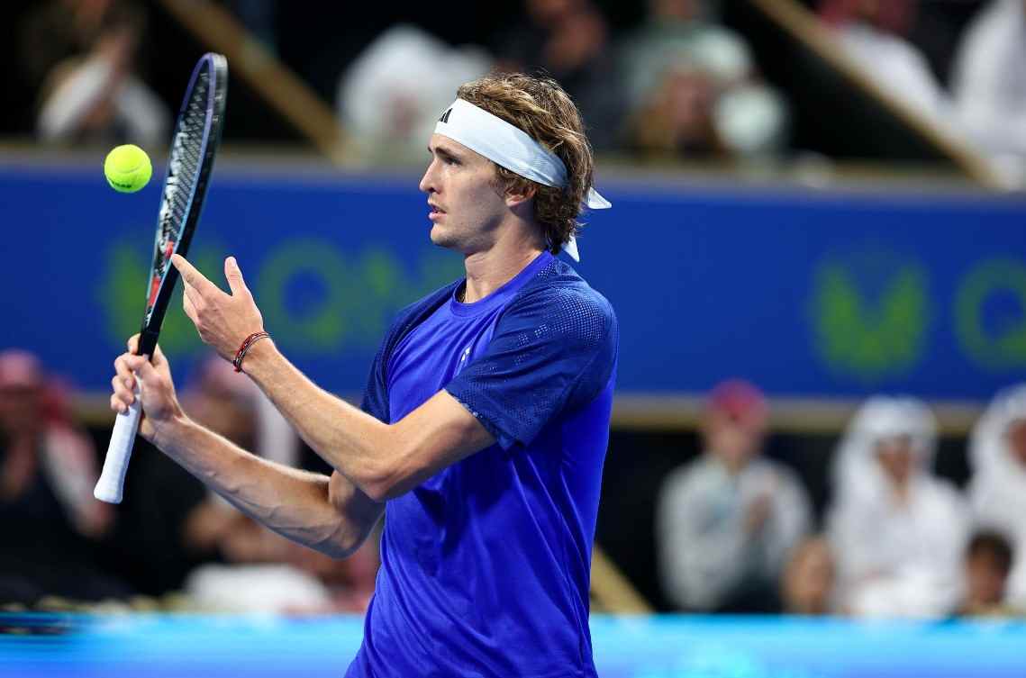 Zverev supera el debut en Wimbledon