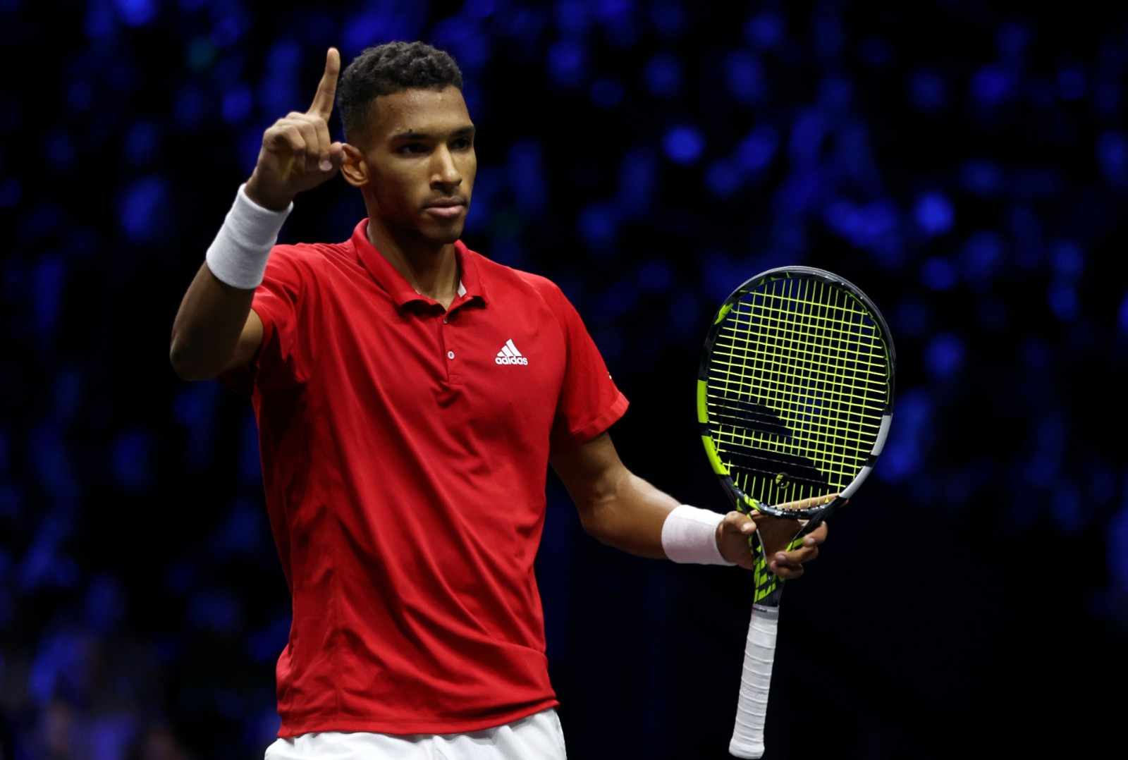 Aliassime cae ante Mmoh en su debut en Wimbledon