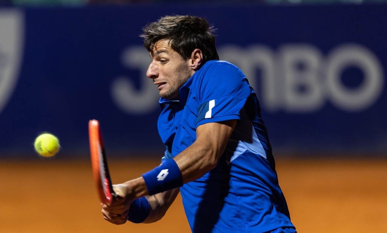 Zapata se ve superado por Ofner en Bastad