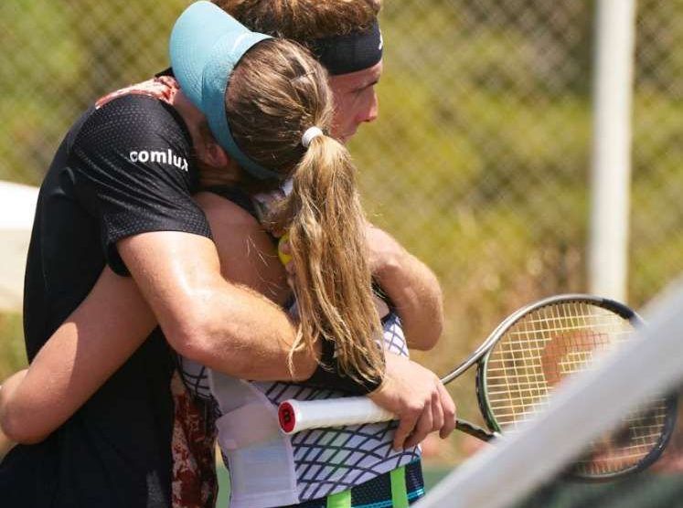 badosa tsitsipas no dobles mixto