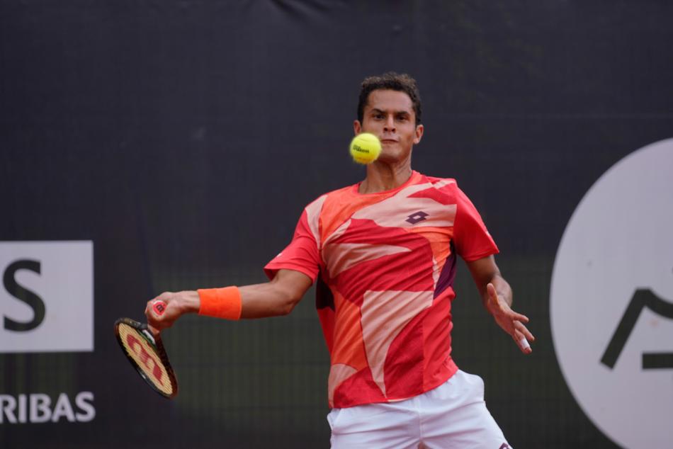 Varillas y un rápido adiós en Winston Salem