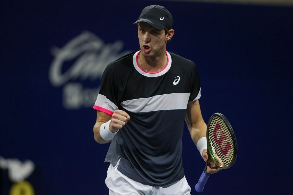 Jarry se da el gusto de ganar a Tsitsipas en el China Open