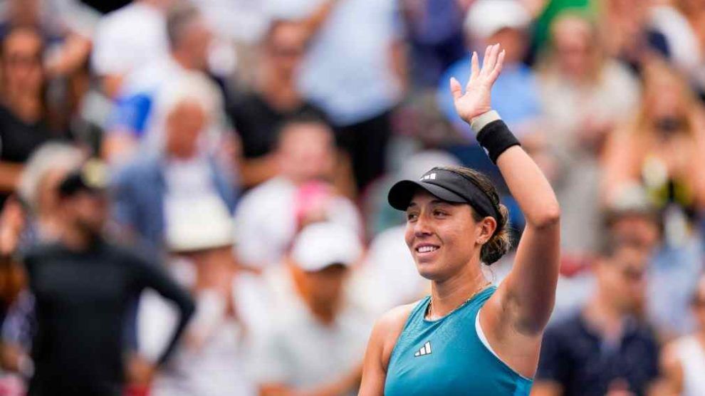 pegula kasatkina wta tokio