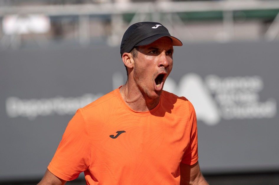 Bagnis avanza en Santa Fe tras el retiro de Olivieri