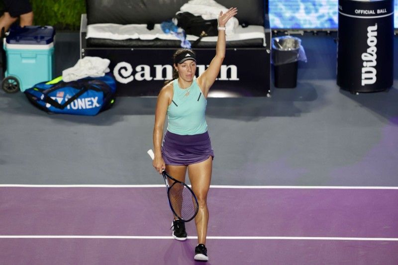 Pegula se impone a Sabalenka en las WTA Finals