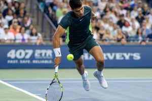 televisión horario atp pekín alcaraz sinner