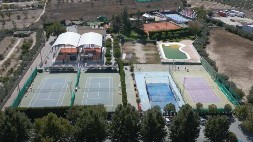 reportaje tierra de campeones itf baza