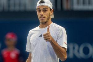 televisión horario atp parís bercy cerúndolo hurkacz