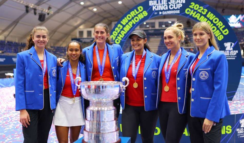 chaquetas azules billie jean king cup